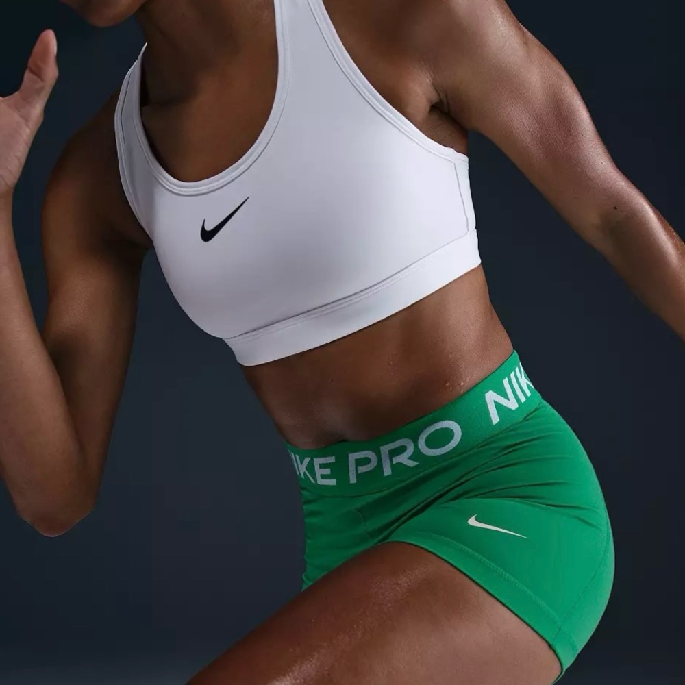 Nike Pro Women's Green Training Shorts - Picture 4 of 6